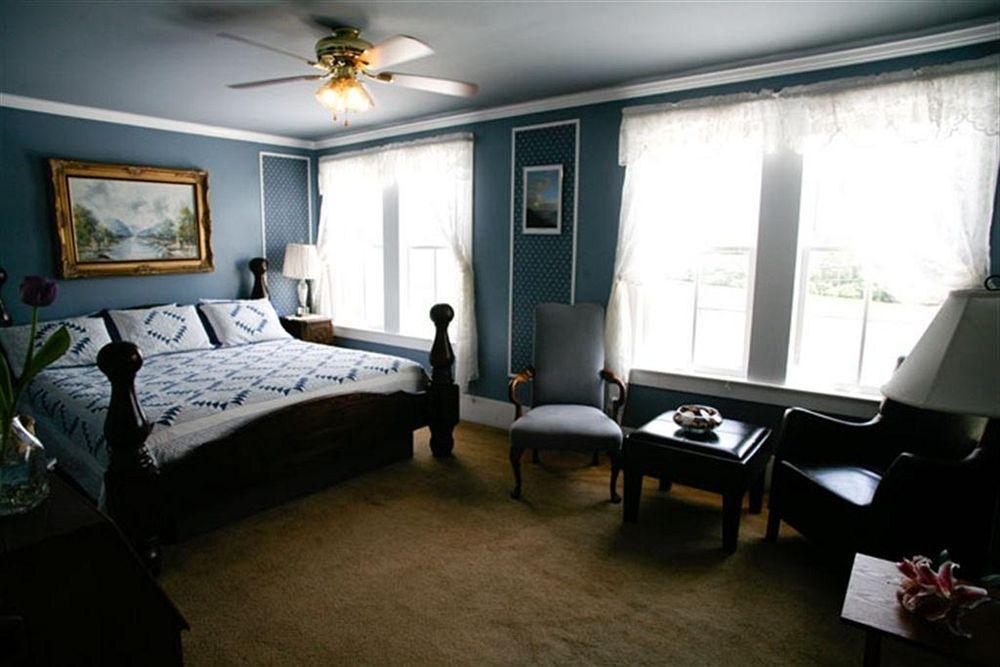 The Historic Requa Inn クラマス エクステリア 写真