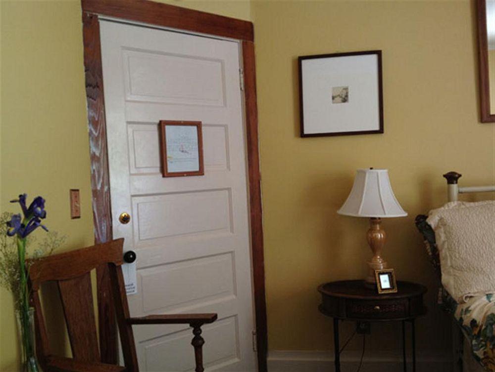 The Historic Requa Inn クラマス エクステリア 写真