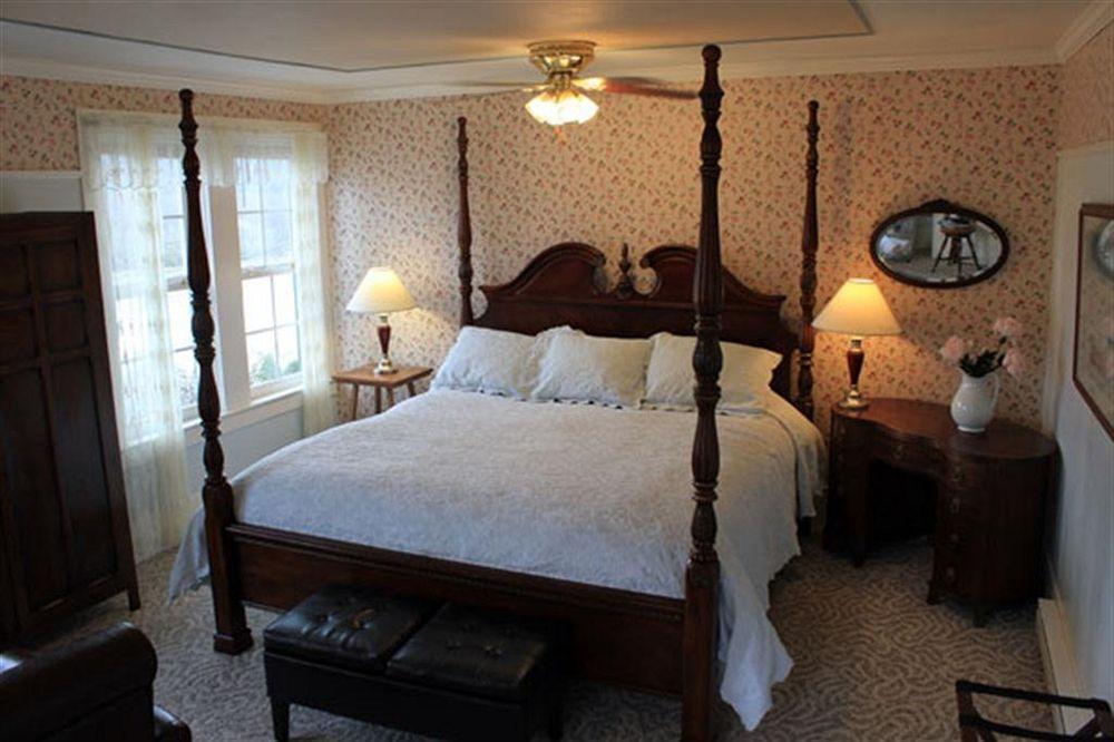 The Historic Requa Inn クラマス エクステリア 写真