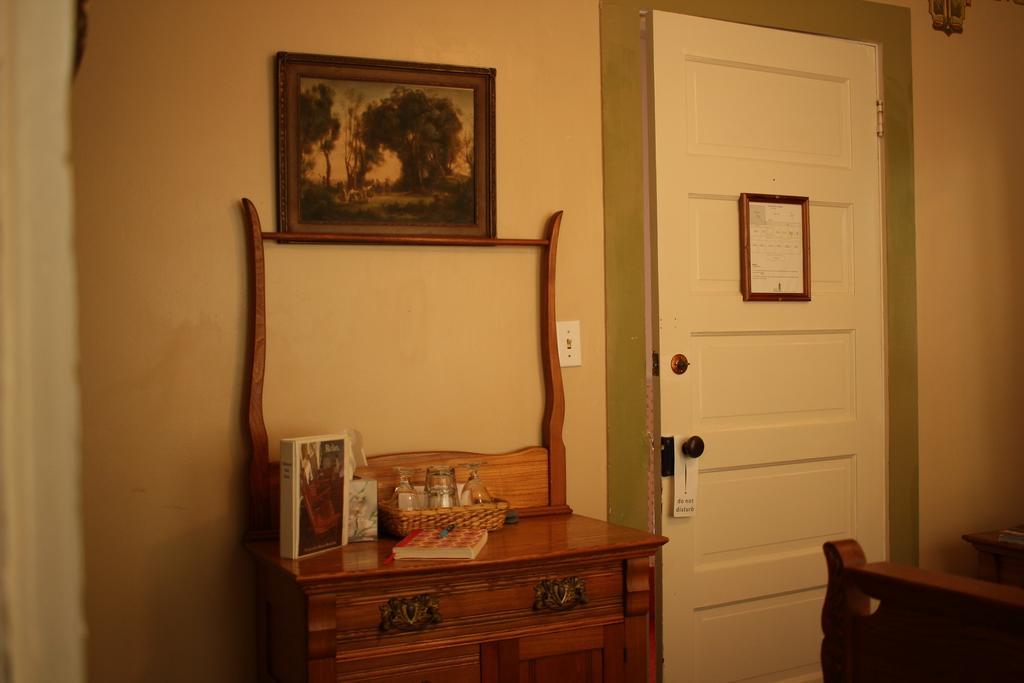 The Historic Requa Inn クラマス エクステリア 写真