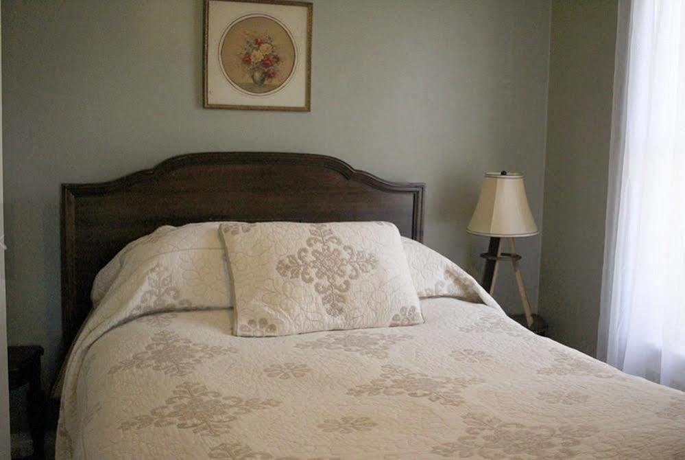 The Historic Requa Inn クラマス エクステリア 写真